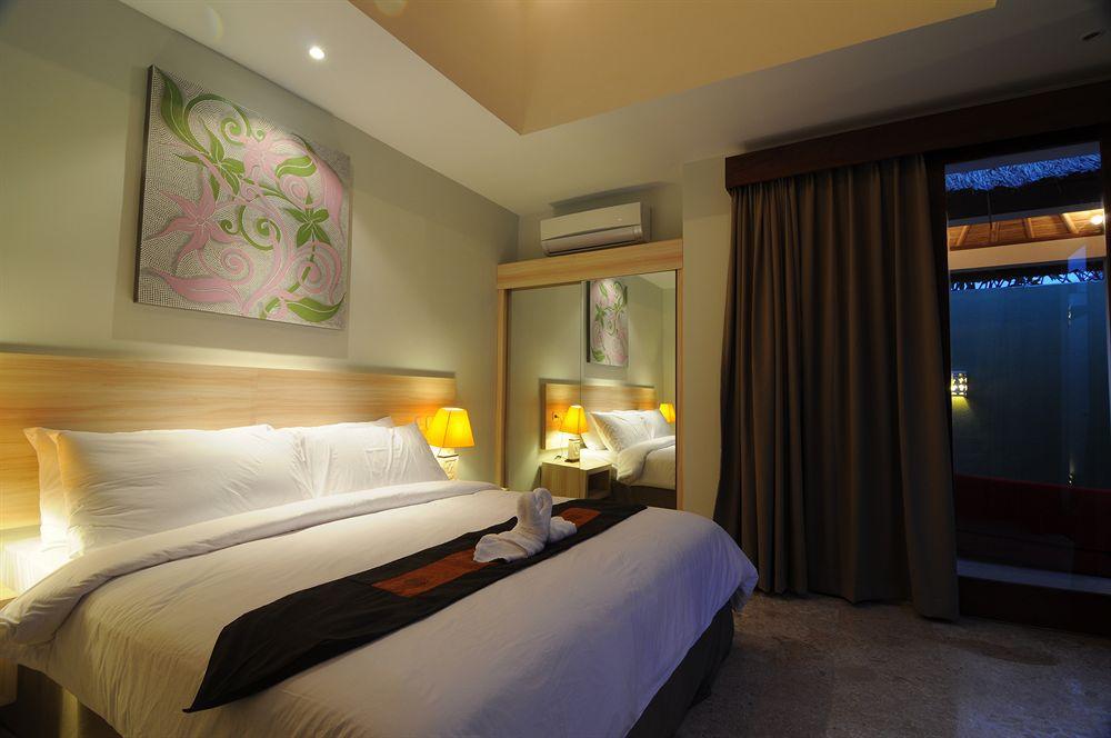 Jas * Seminyak (Bali)