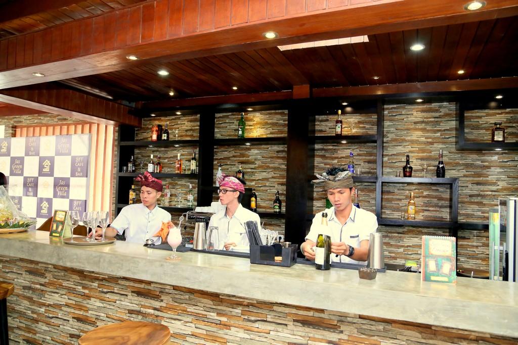 Jas Villa