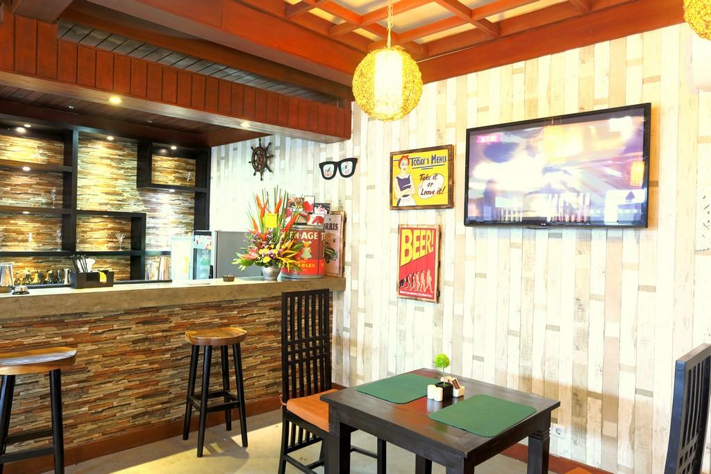 Jas Seminyak (Bali)